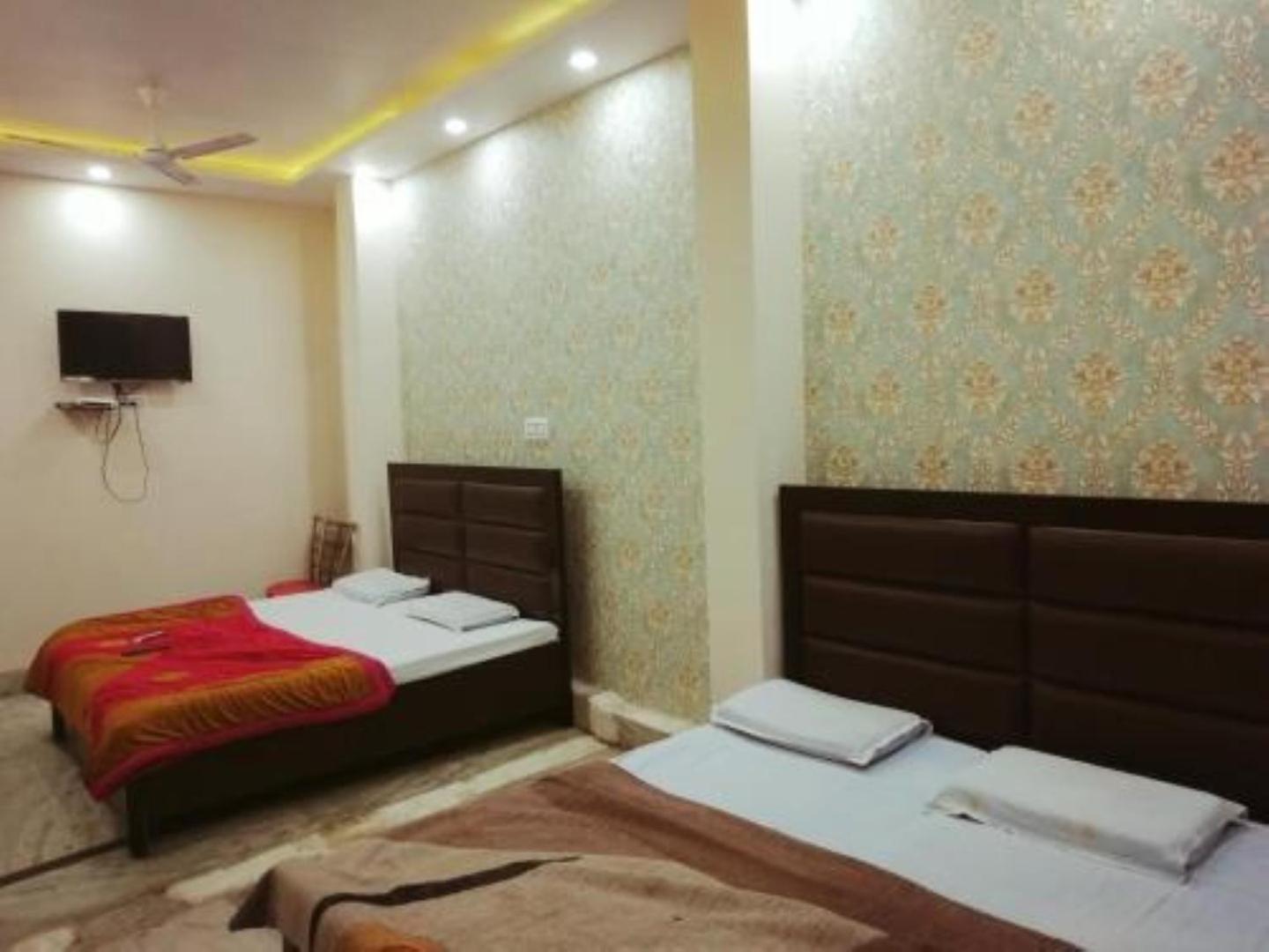 מטורה Abhiraj Guest House מראה חיצוני תמונה